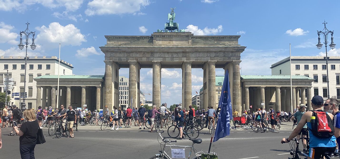 Sternfahrt ("Star Ride") 2021 at Brandenburg Gate Sternfahrt ("Star Ride") 2021 at Brandenburg Gate