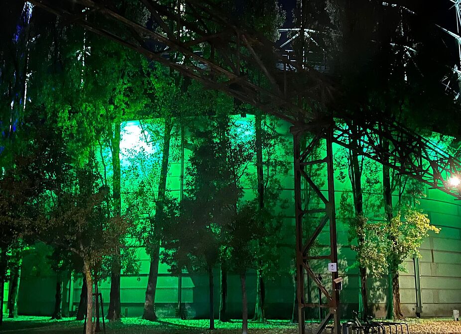 Nightride 4 Nightride